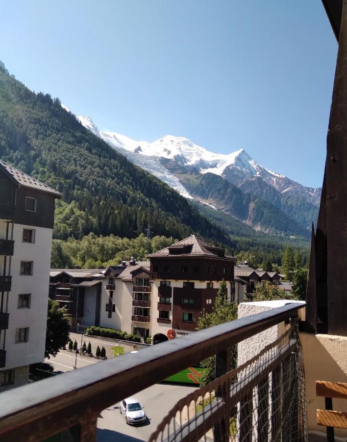シャモニーCocon Douillet Au Pied De L'Aiguille Du Midiアパートメント エクステリア 写真